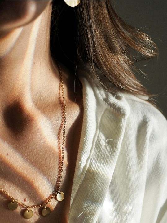 Slim dress watch